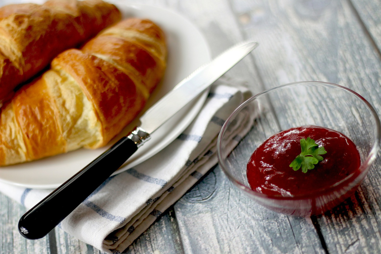 img_pixabay_croissants-569075_1920